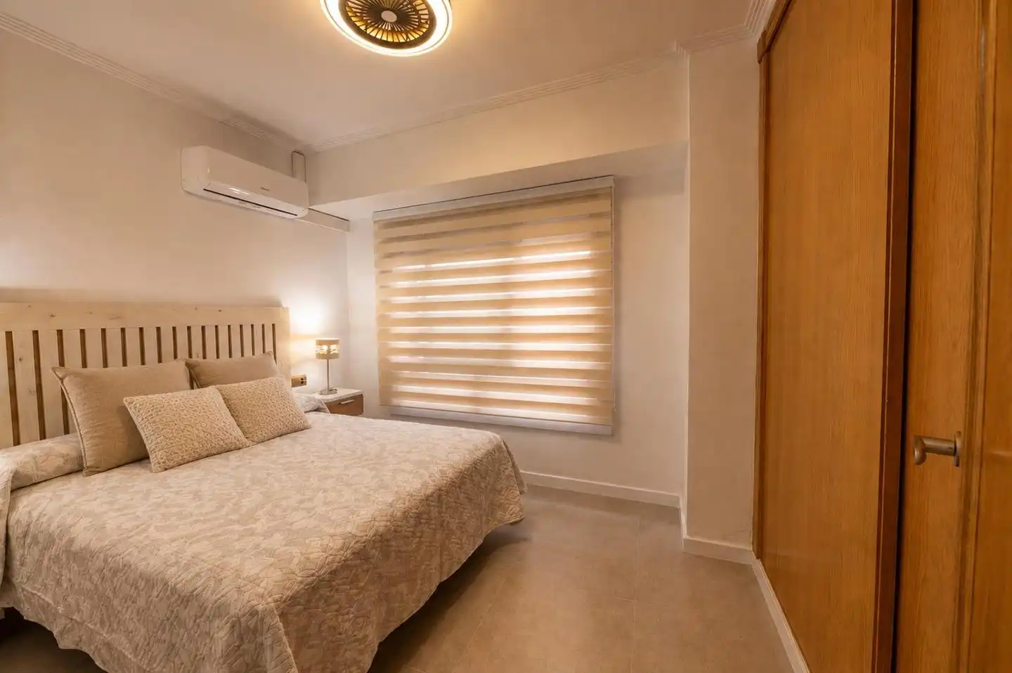 Habitación de Apartamento en venta en Santa Pola con Aire acondicionado, Terraza y Amueblado