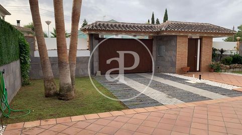 Foto 5 de Casa o xalet de lloguer a Carrer Gregal, Los Pinares - La Masia, Bétera
