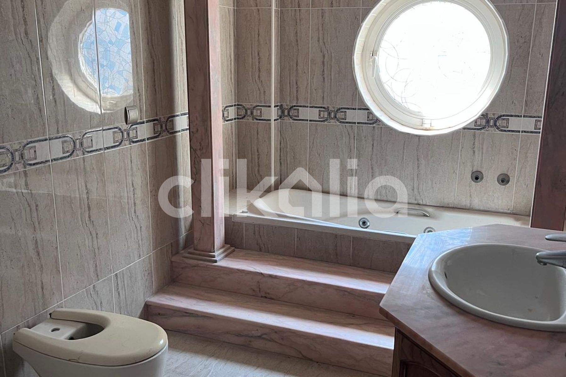 Bathroom of Flat for sale in Crevillent