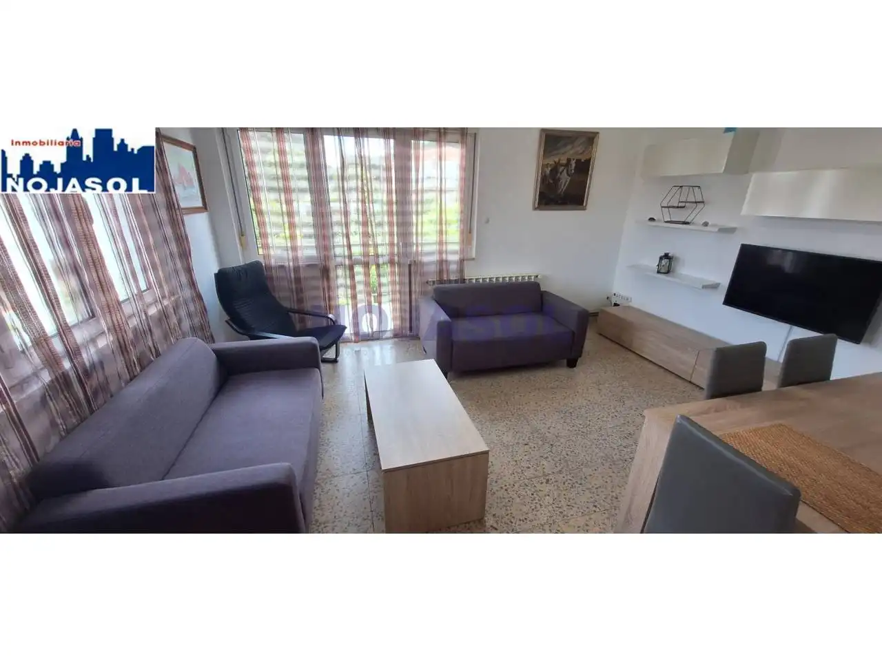 Wohnzimmer von Einfamilien-Reihenhaus zur Miete in Noja mit Heizung, Privatgarten und Terrasse