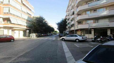 Foto 2 de Garaje en venta en C/ Sant Climent, La Roureda, Viladecans