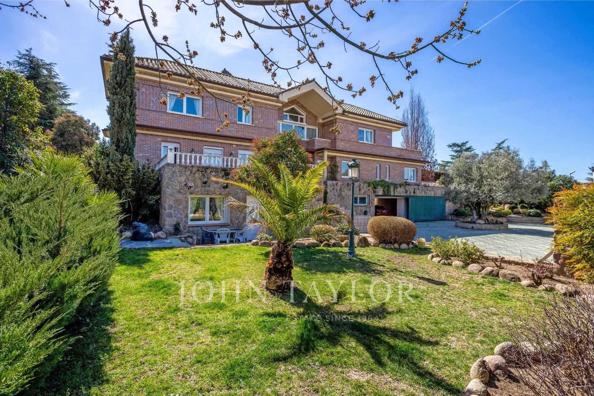 Garden of House or chalet for sale in Villaviciosa de Odón  with Heating, Terrace and Swimming Pool