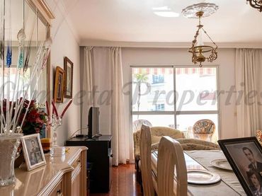 Appartement compact avec balcon à vendre à Centro