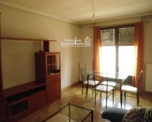 Living room of Flat to rent in Salamanca Capital  with Heating, Terrace and Furnished