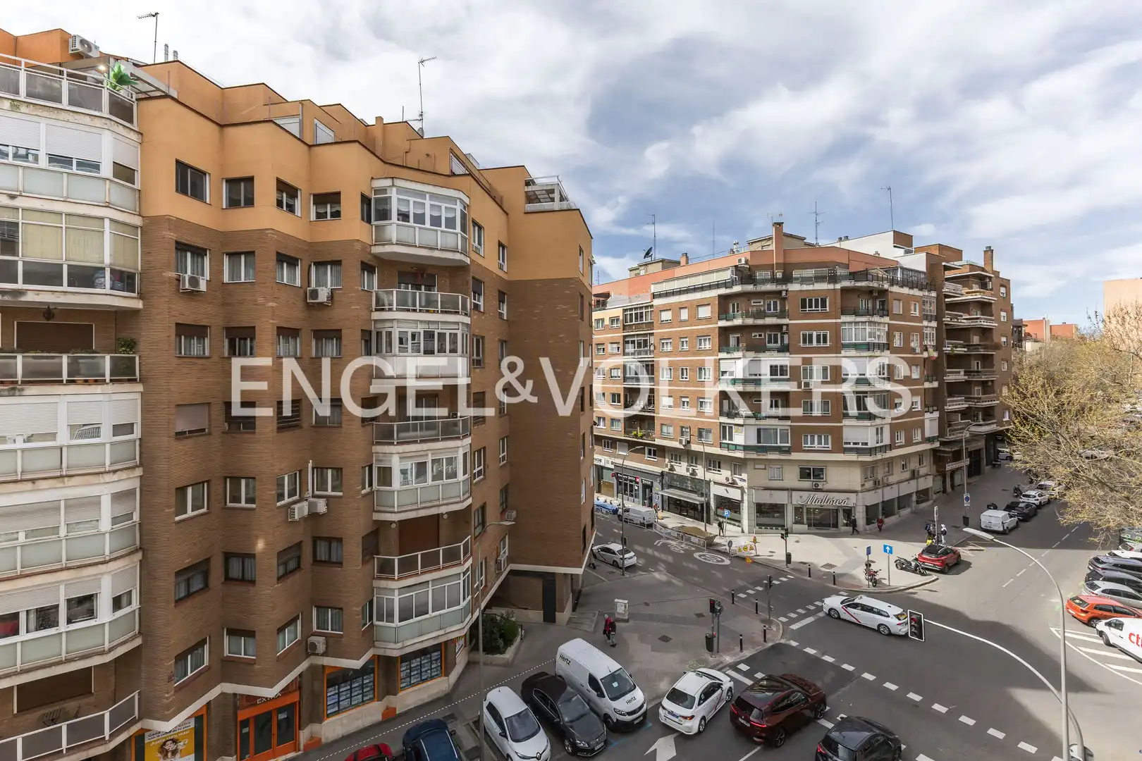 Exterior view of Flat for sale in Madrid  with Air Conditioner, Heating and Terrace