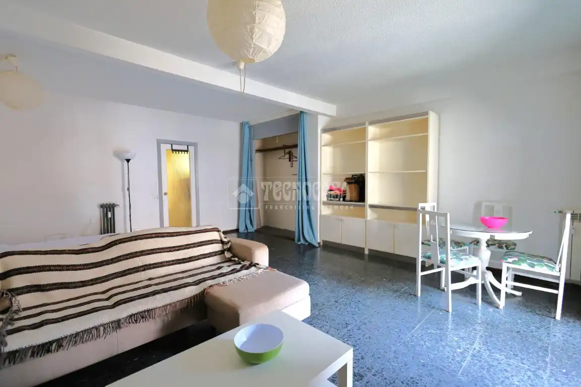 Wohnzimmer von Wohnung zum Verkauf in Madrid mit Heizung und Balkon