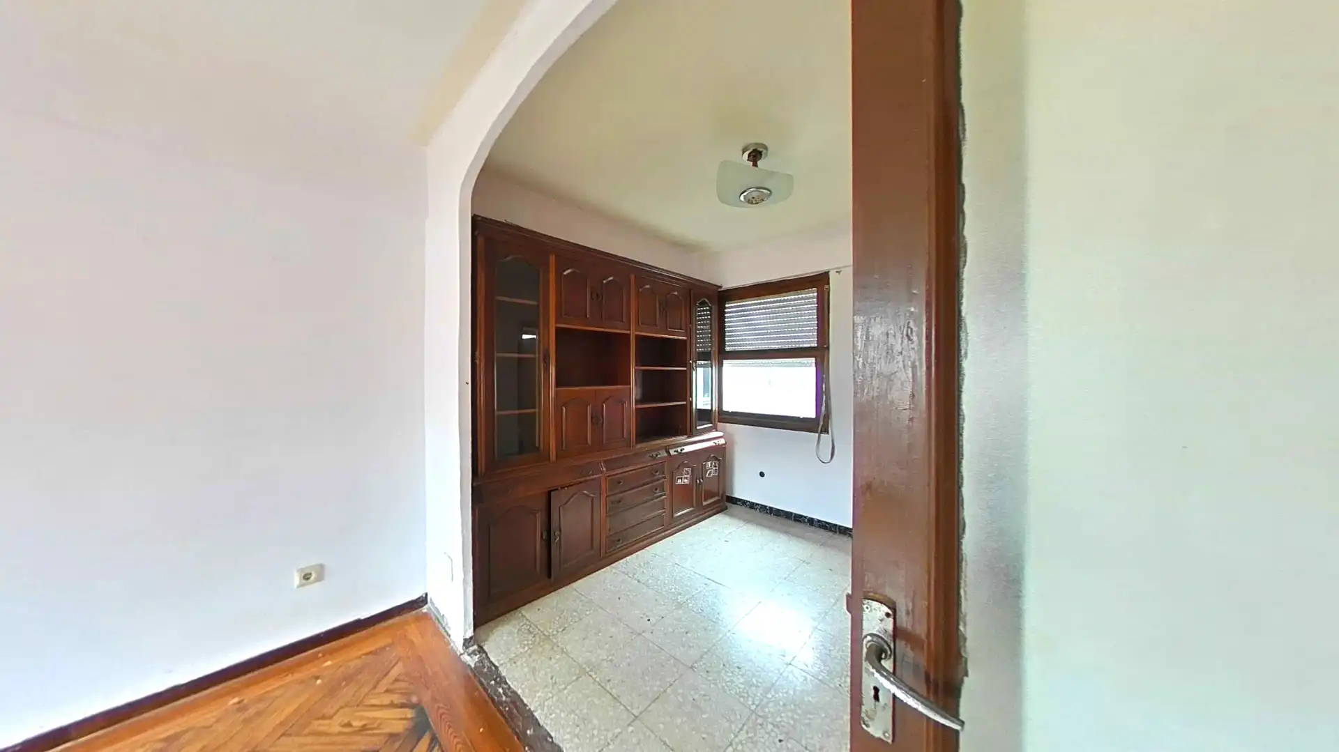 Wohnung zum Verkauf in Vigo  mit Parkett