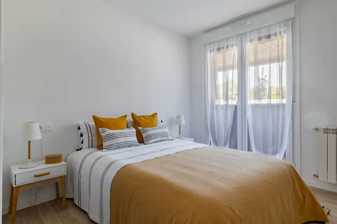 Habitación de Piso en venta en Irun  con Calefacción y Terraza