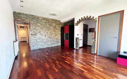 Living room of Flat for sale in Torelló  with Terrace