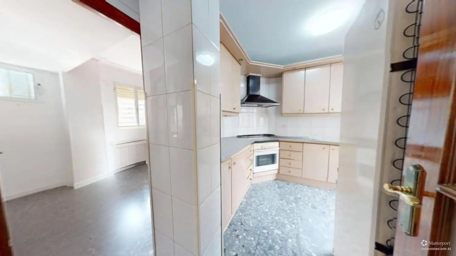 Kitchen of Flat for sale in Sevilla  with Air Conditioner, Terrace and Storage room