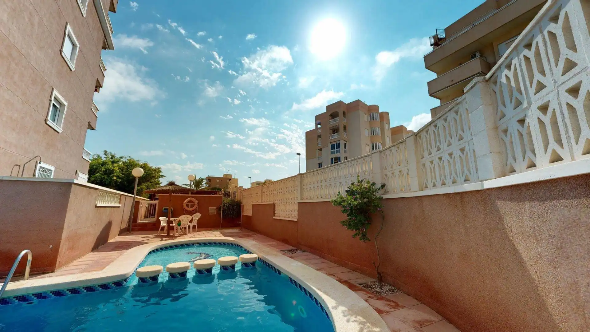 Apartamento en venta en Calle GIJON, Ciutat Esportiva