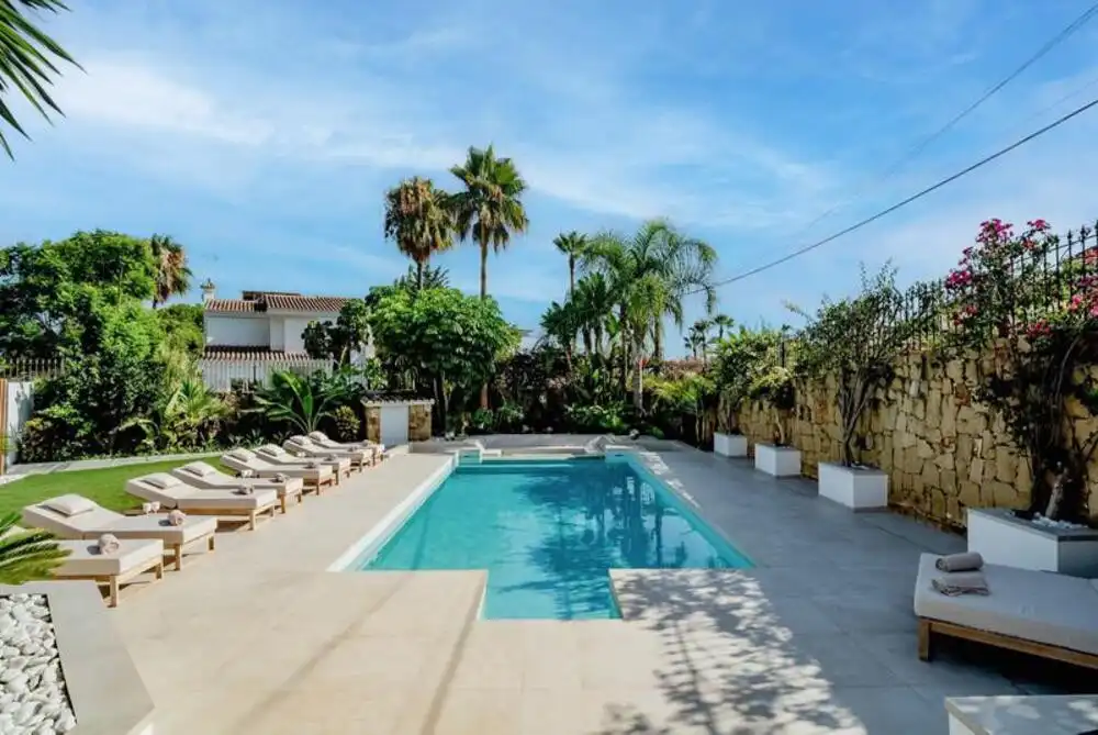 Piscina de Casa o xalet de lloguer en Marbella amb Aire condicionat, Jardí privat i Terrassa
