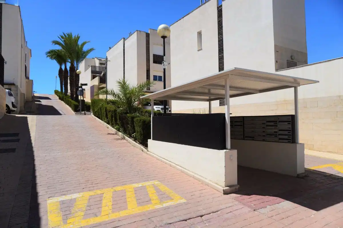 Terraced house with terrace for sale in Hipódromo - Cerrado del Águila, imagen 45