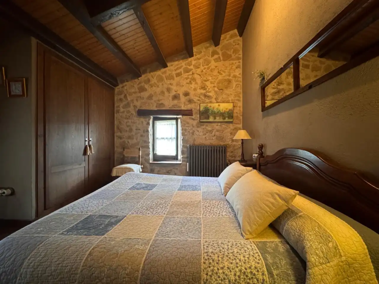 Bedroom of Country homes for sale in Ripoll  with Private garden, Parquet flooring and Terrace