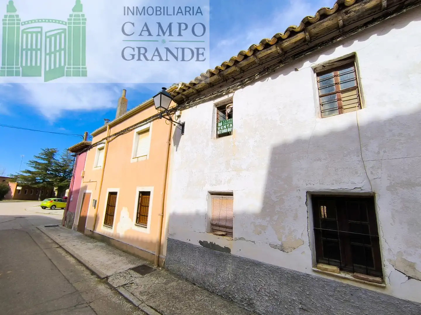 Vista exterior de Casa o chalet en venta en Villarramiel con Jardín privado, Trastero y Amueblado