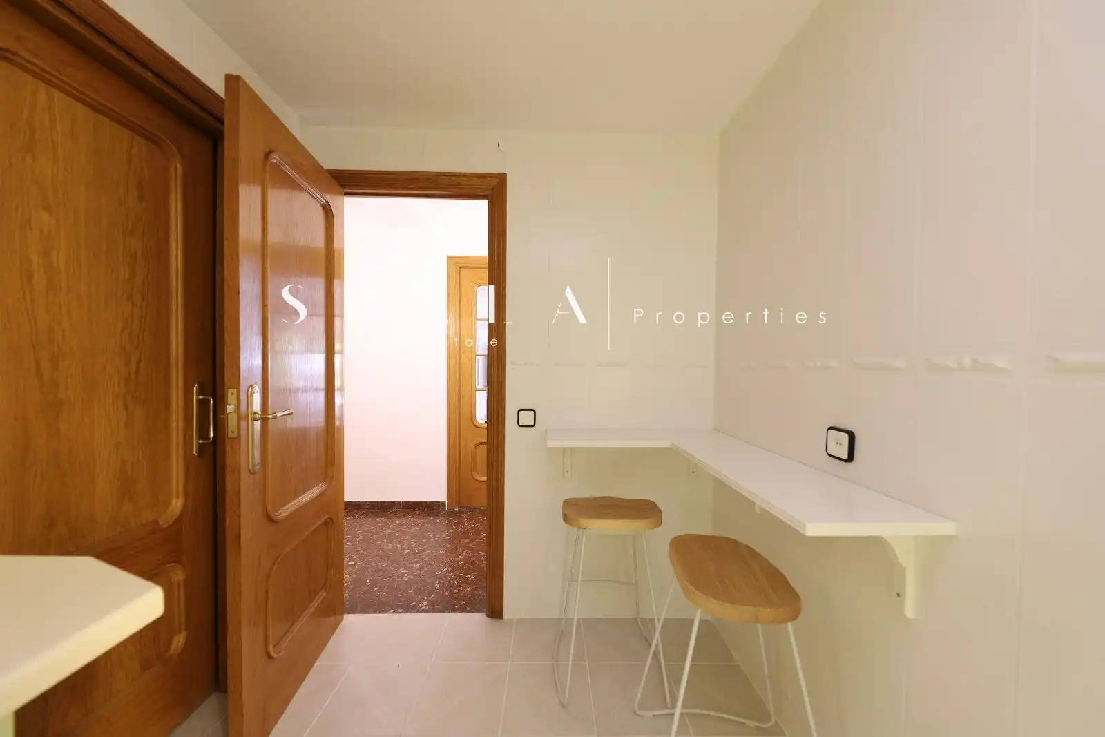 Kitchen of Flat for rent in Madrid  with Air Conditioner, Heating and Terrace