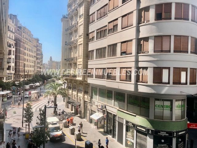 Vista exterior de Pis en venda en  Valencia Capital