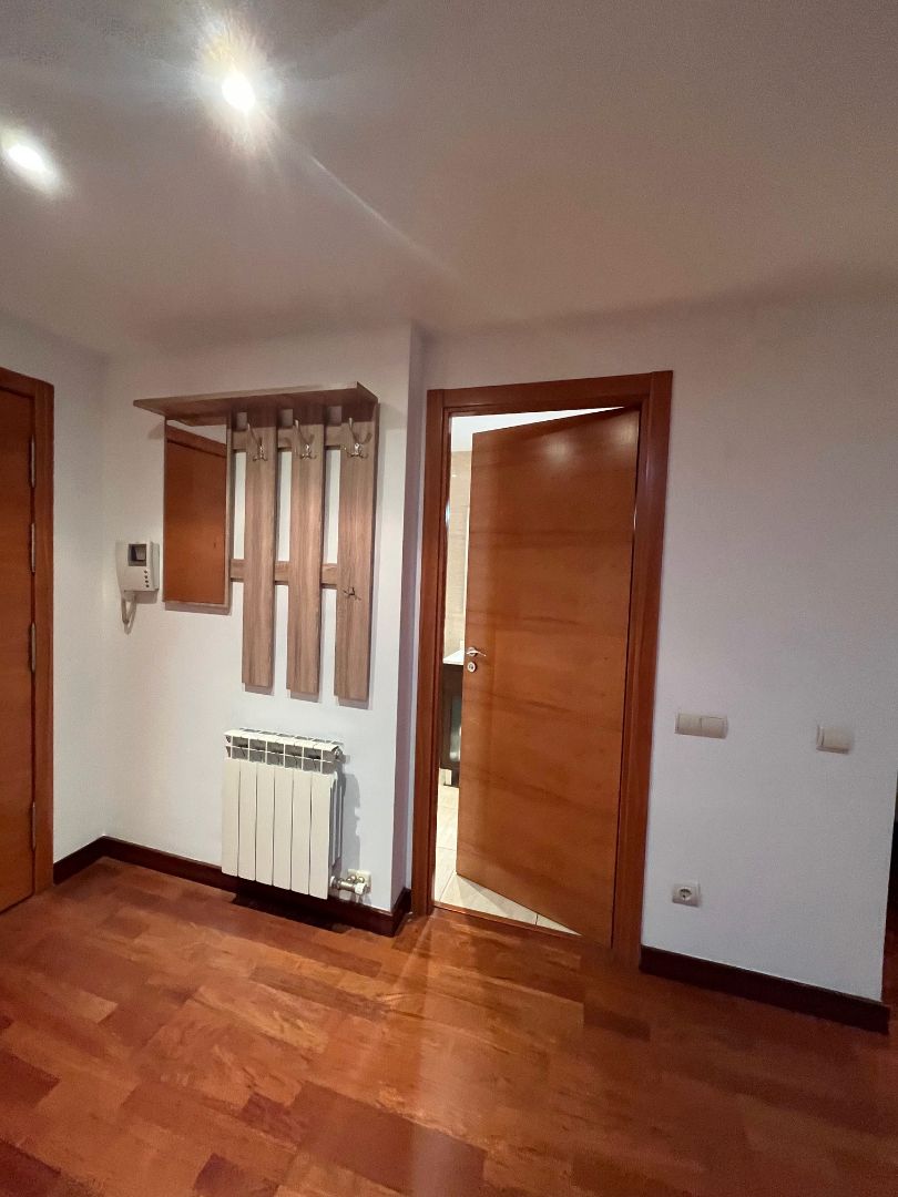 Loft to rent in  Lleida Capital  with Air Conditioner, Heating and Furnished