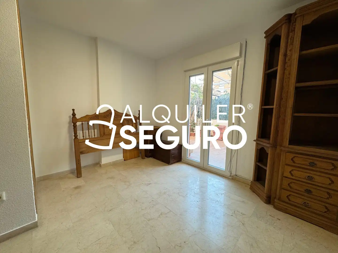 Habitación de Piso de alquiler en Málaga con Aire acondicionado, Terraza y Amueblado