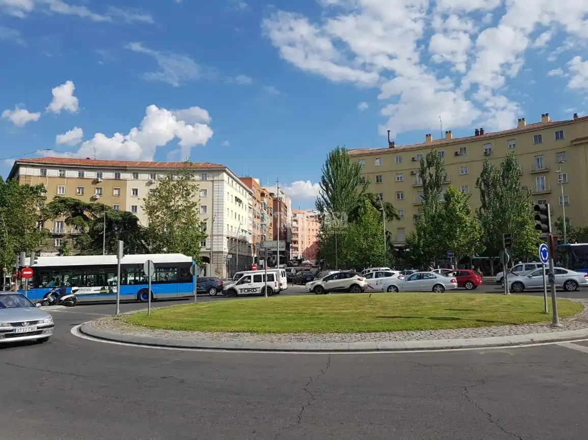 Vista exterior de Piso en venta en Madrid con Aire acondicionado, Calefacción y Terraza