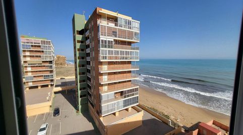 Ático estudio tipo loft en 1ª Línea con Parking en Arenales Del Sol y preciosas vistas al mar