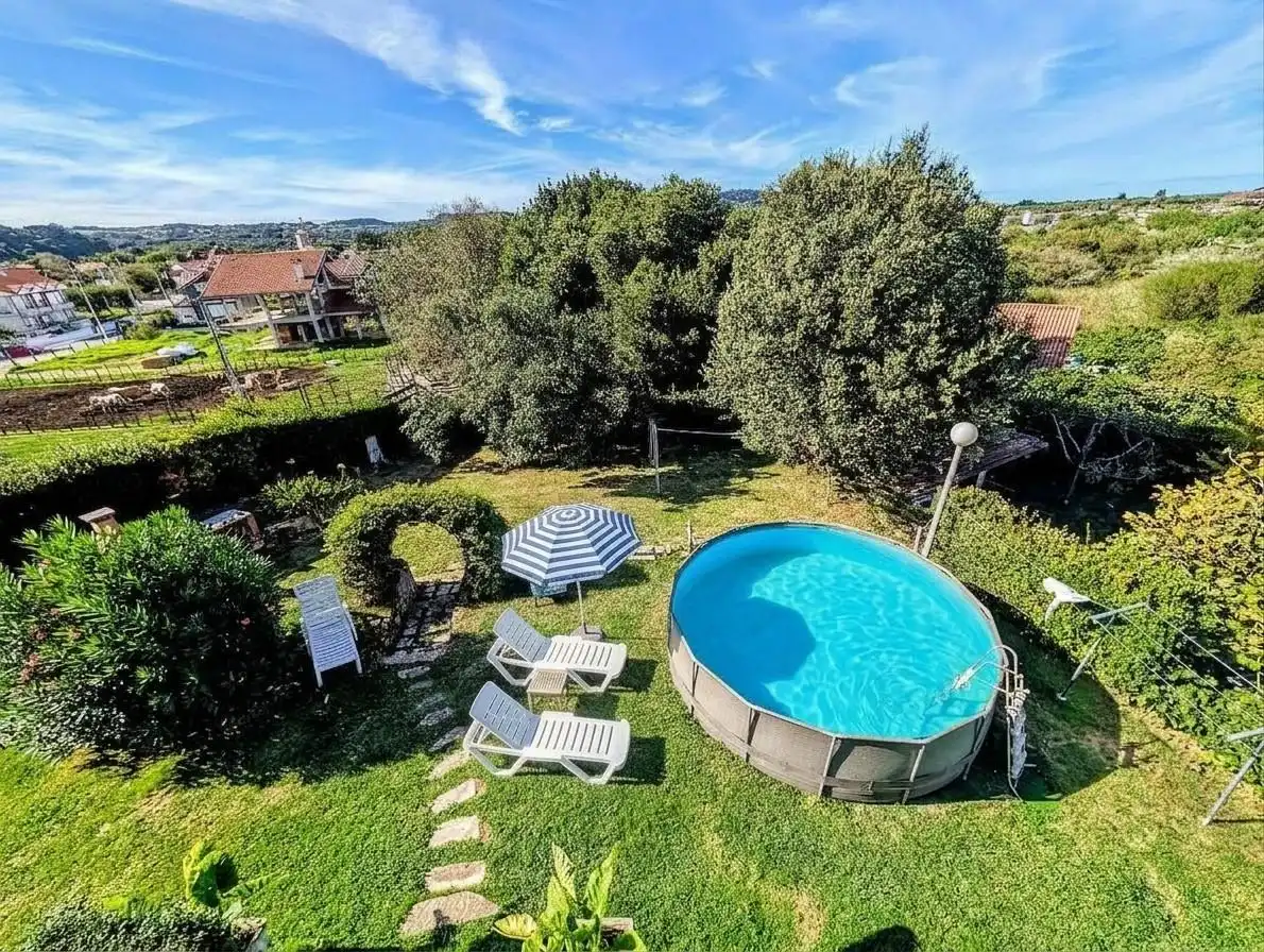 Maison avec terrasse à vendre à Arnuero, imagen 19