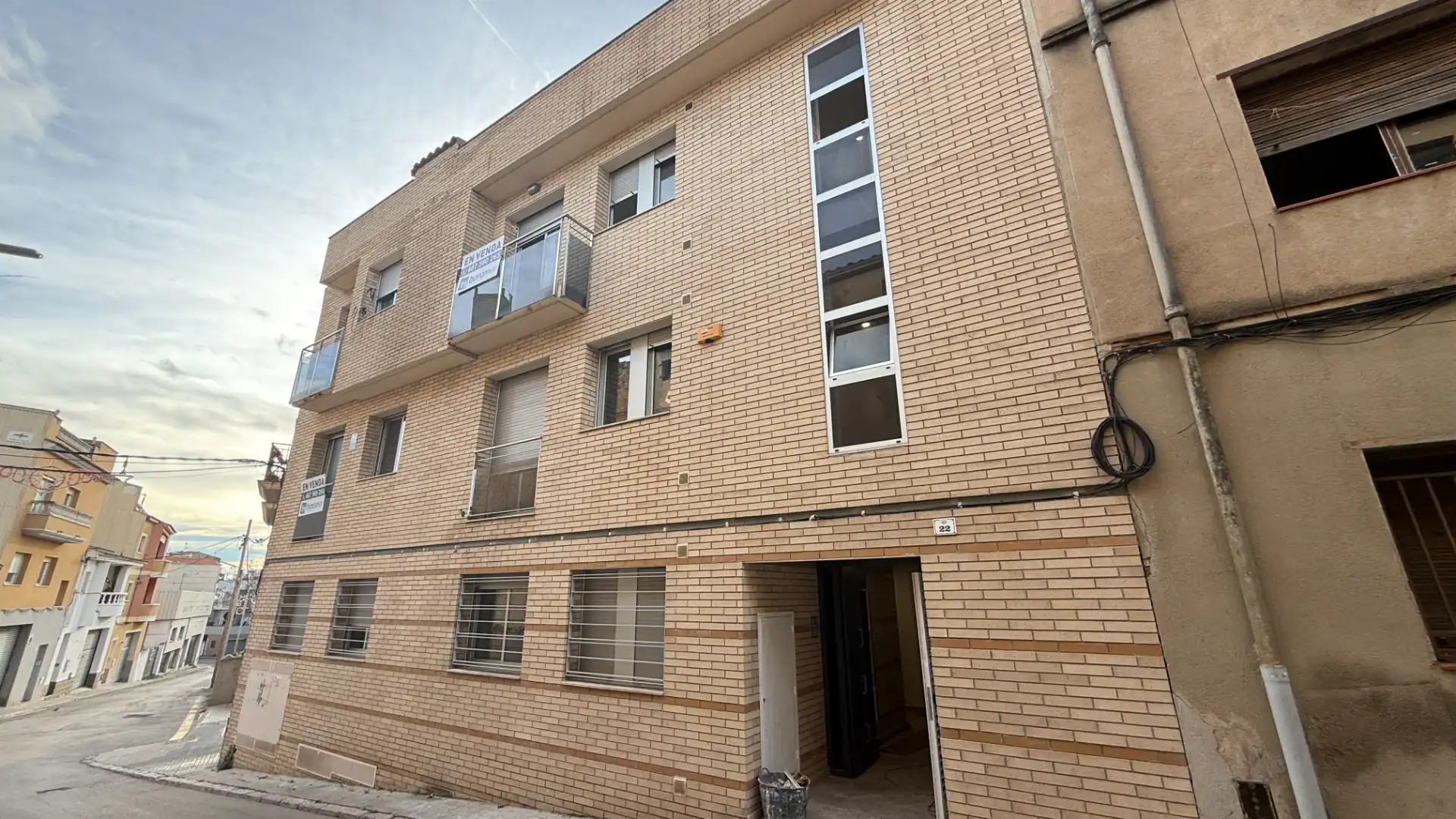 Vista exterior de Pis en venda en L'Arboç amb Traster, Forn i Balcó