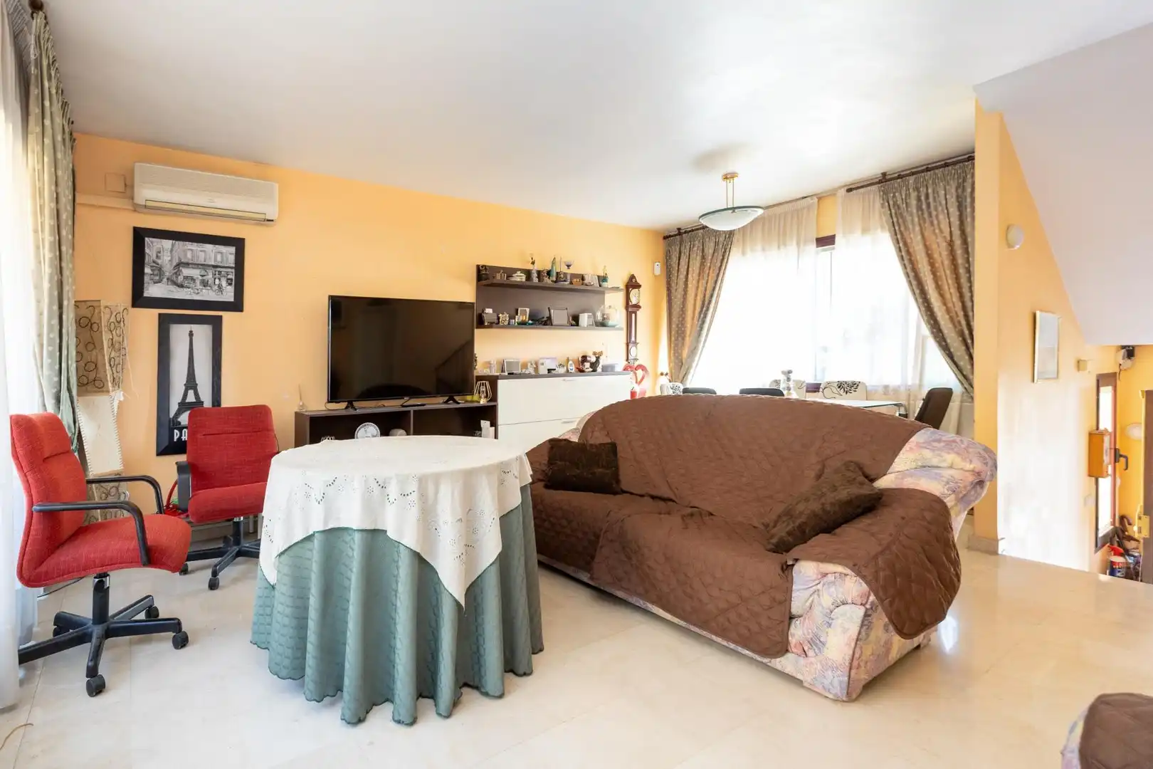 Living room of Detached homes for sale in Granada  with Air Conditioner, Heating and Private garden