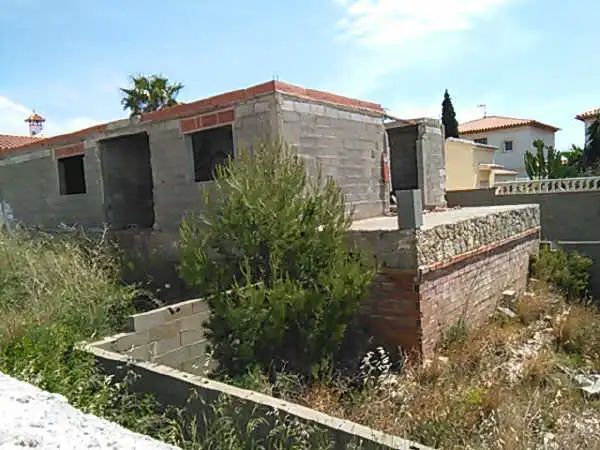 Buildings for sale in C/ Illes Canaries , Centre