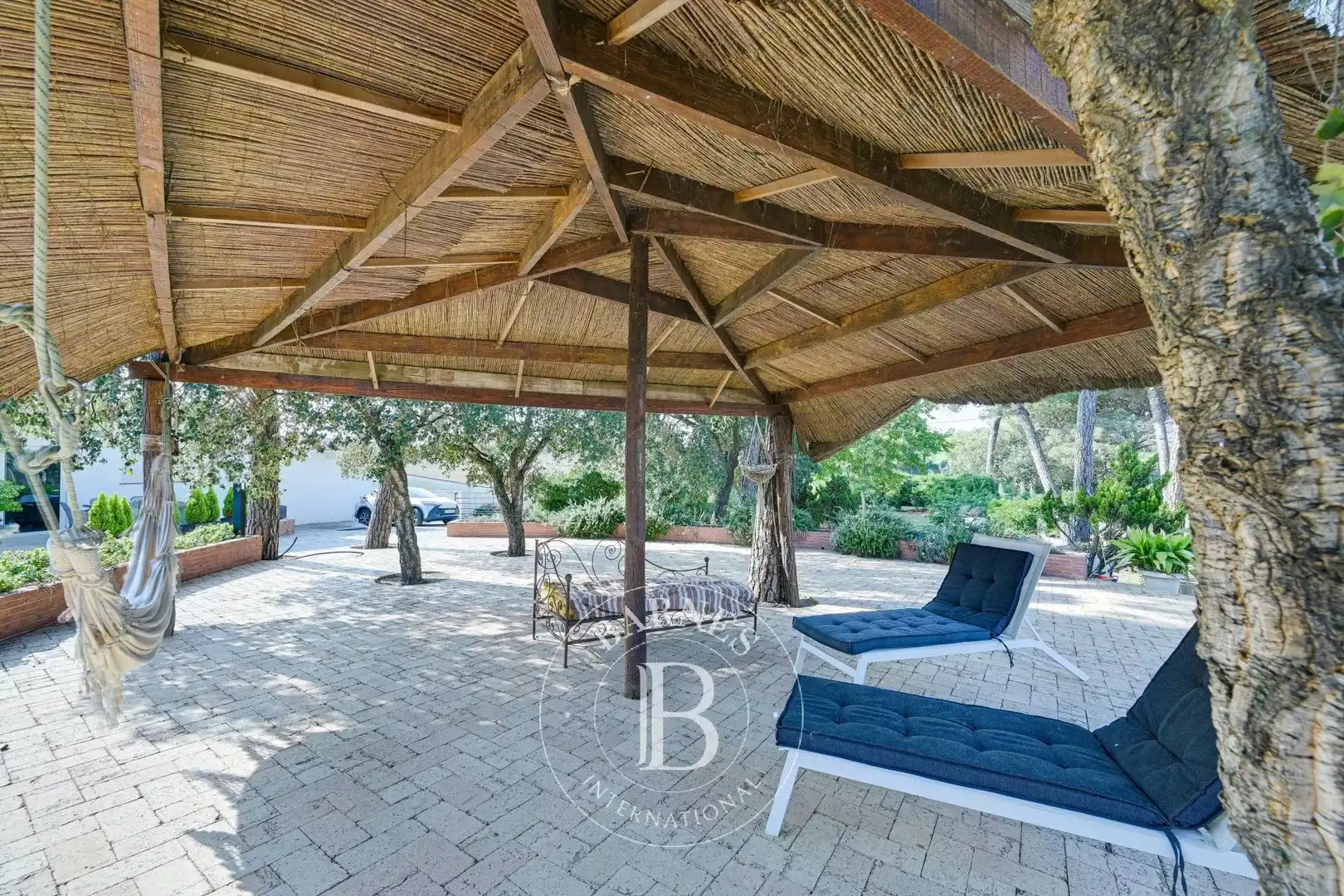 Country homes for sale in Montbarbat