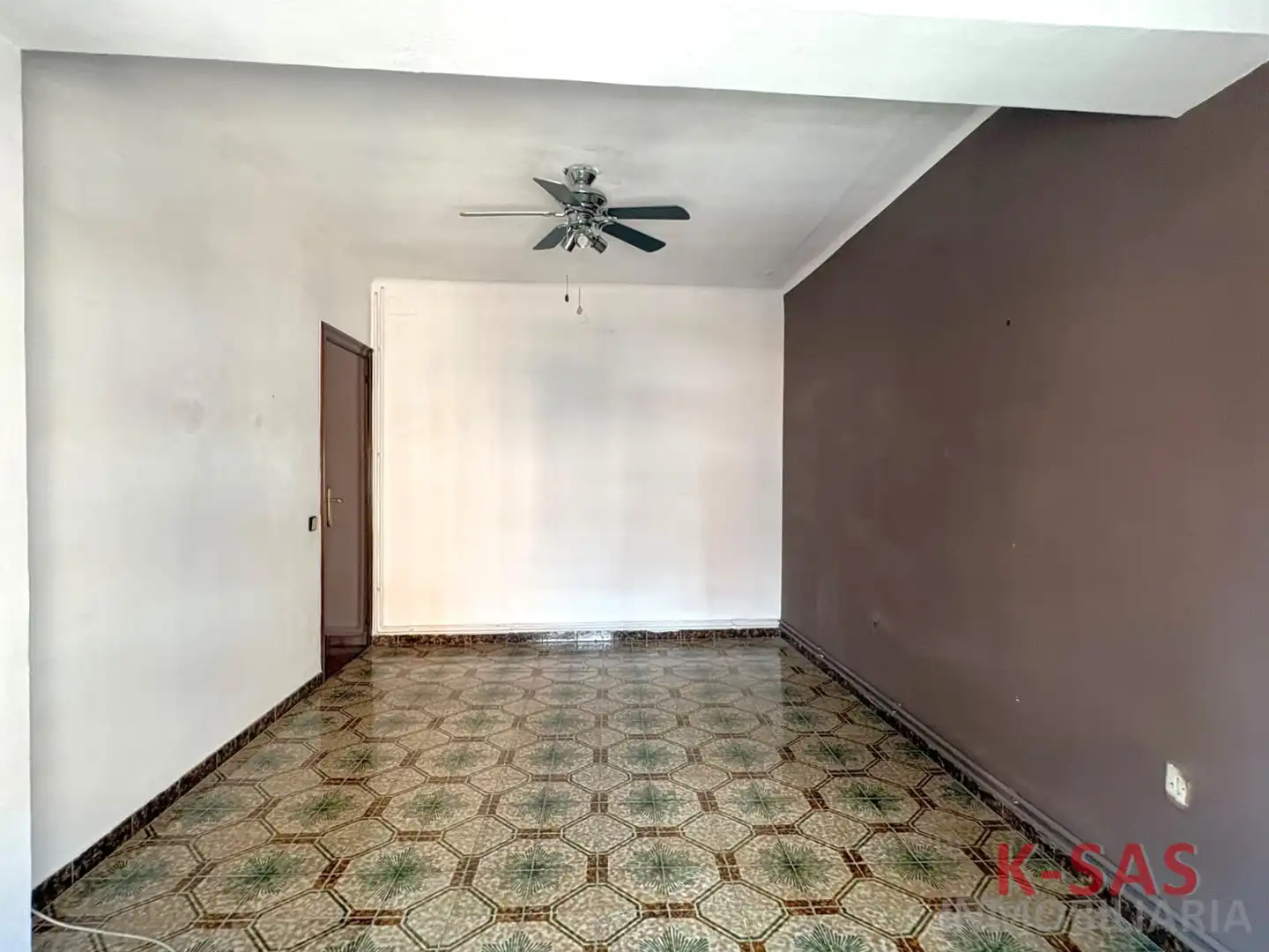 Wohnzimmer von Wohnung zum Verkauf in Esplugues de Llobregat mit Heizung und Ofen
