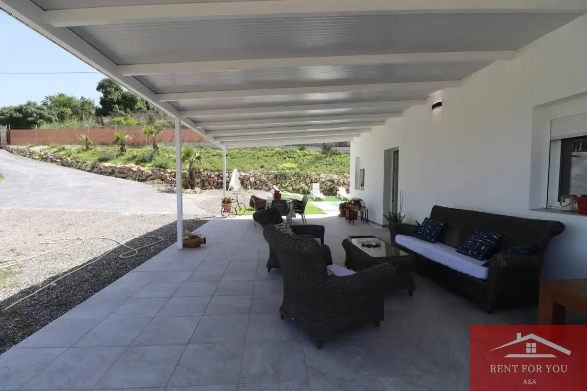 Terraza de Casa o chalet de alquiler en Cártama con Jardín privado, Terraza y Piscina