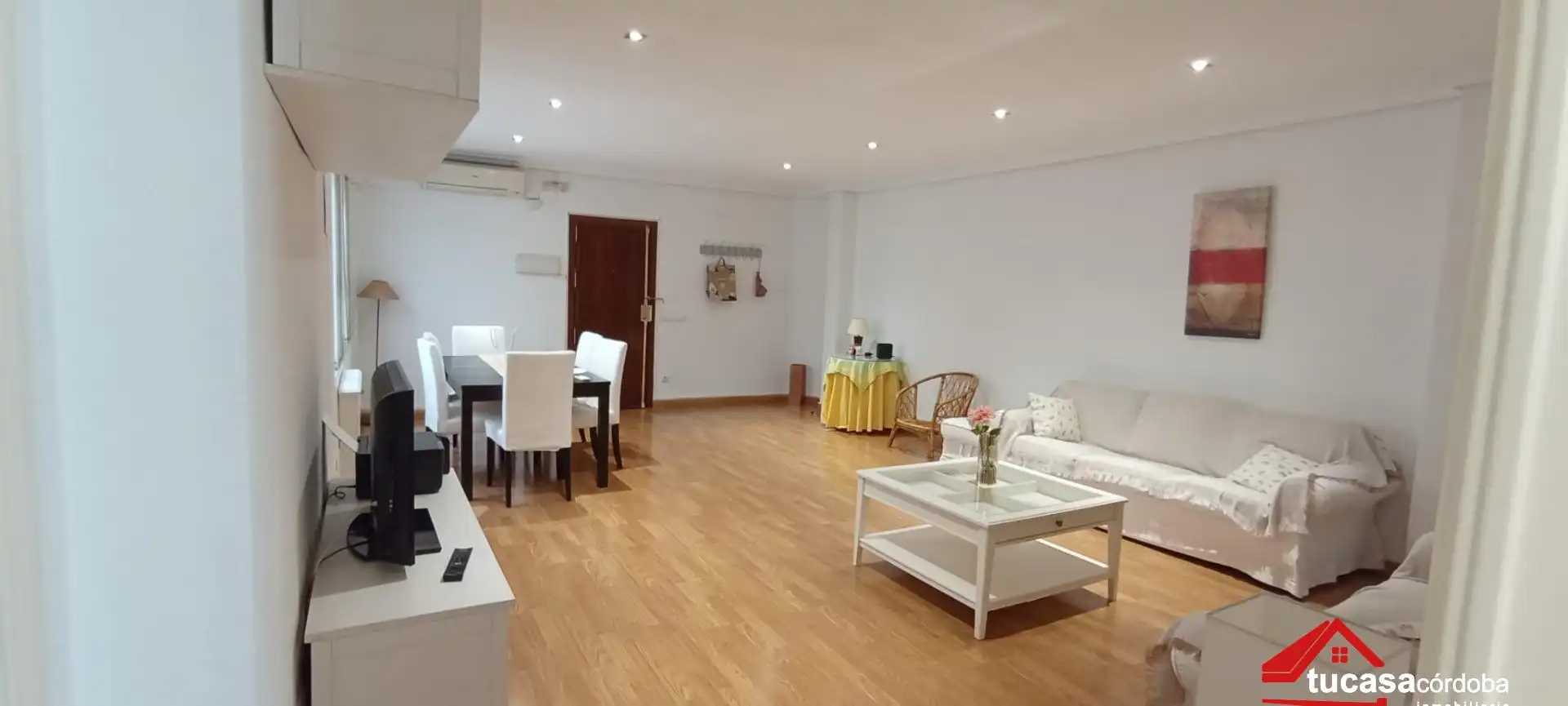 Local comercial en venda a Centro, imagen 2