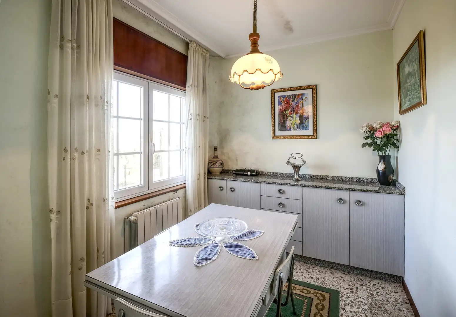 Cocina de Casa o chalet en venta en Bergondo con Calefacción, Jardín privado y Horno