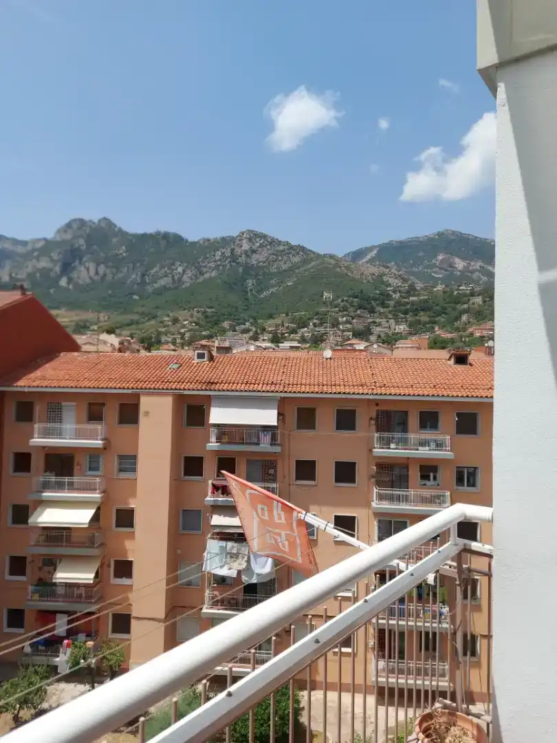 Vista exterior de Pis en venda en Berga