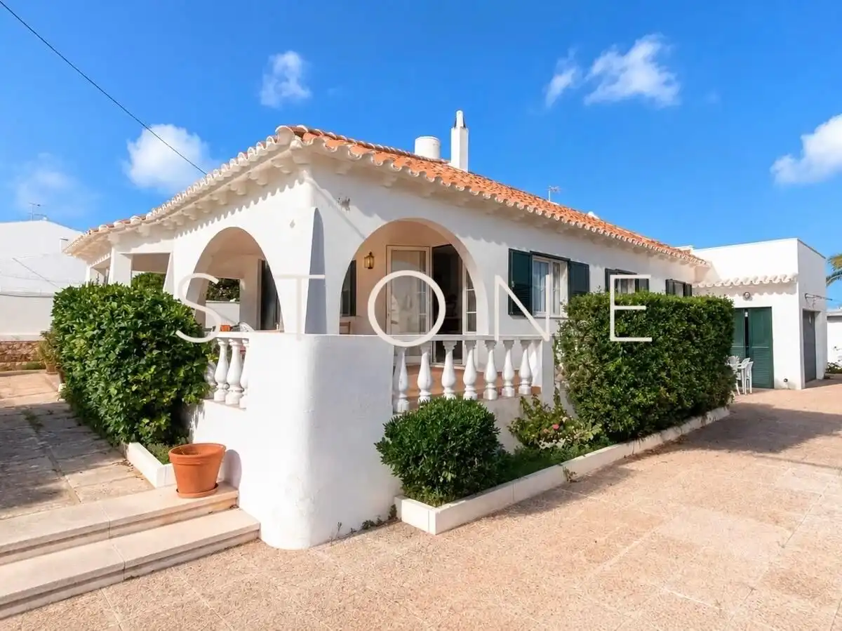 Casa en venda a Biniancolla - Punta Prima