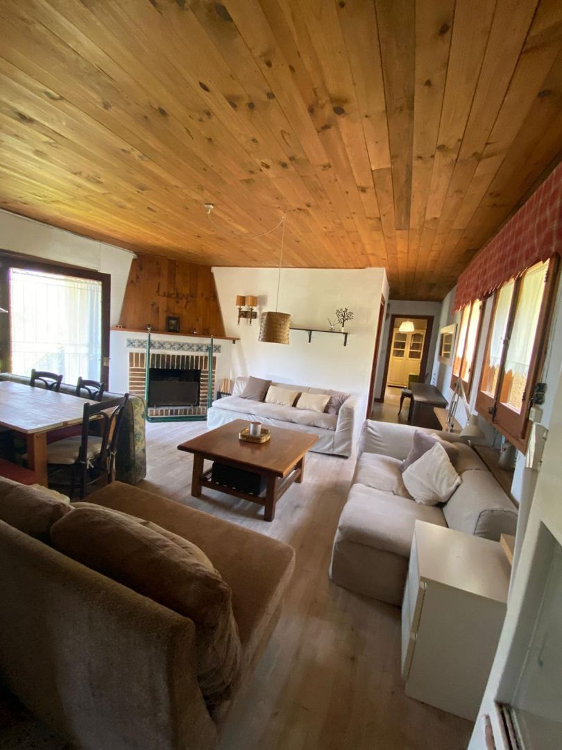 Living room of Flat to rent in Viladrau  with Heating, Private garden and Parquet flooring