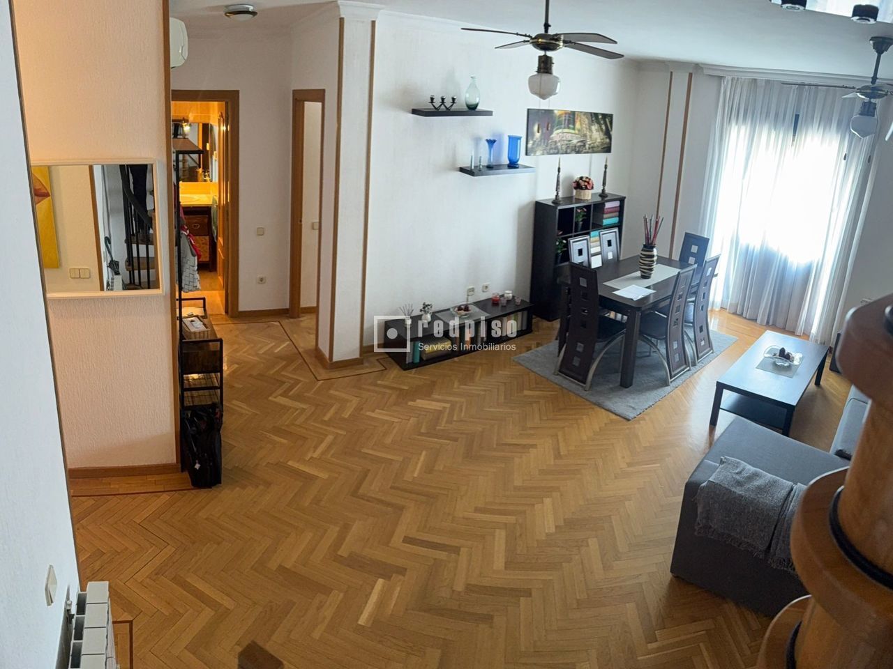 Sala d'estar de Dúplex de lloguer en Alcalá de Henares amb Aire condicionat, Calefacció i Parquet