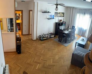 Living room of Flat to rent in Alcalá de Henares  with Air Conditioner, Heating and Parquet flooring