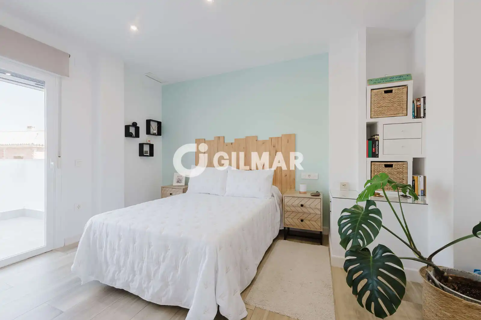 Casa bifamiliare con piscina in vendita a El Rocío - La Milagrosa, imagen 9