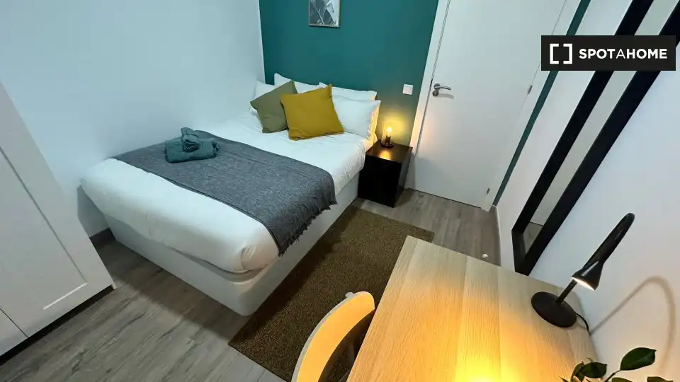 Habitació a Embajadores - Lavapiés