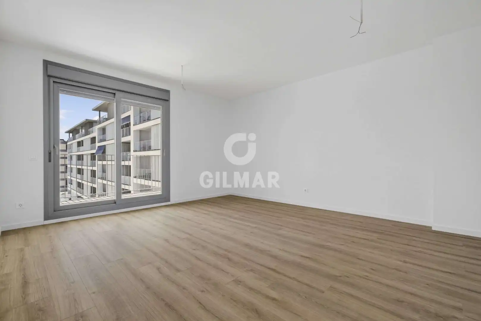 Habitación de Piso en venta en Dos Hermanas con Calefacción, Jardín privado y Trastero