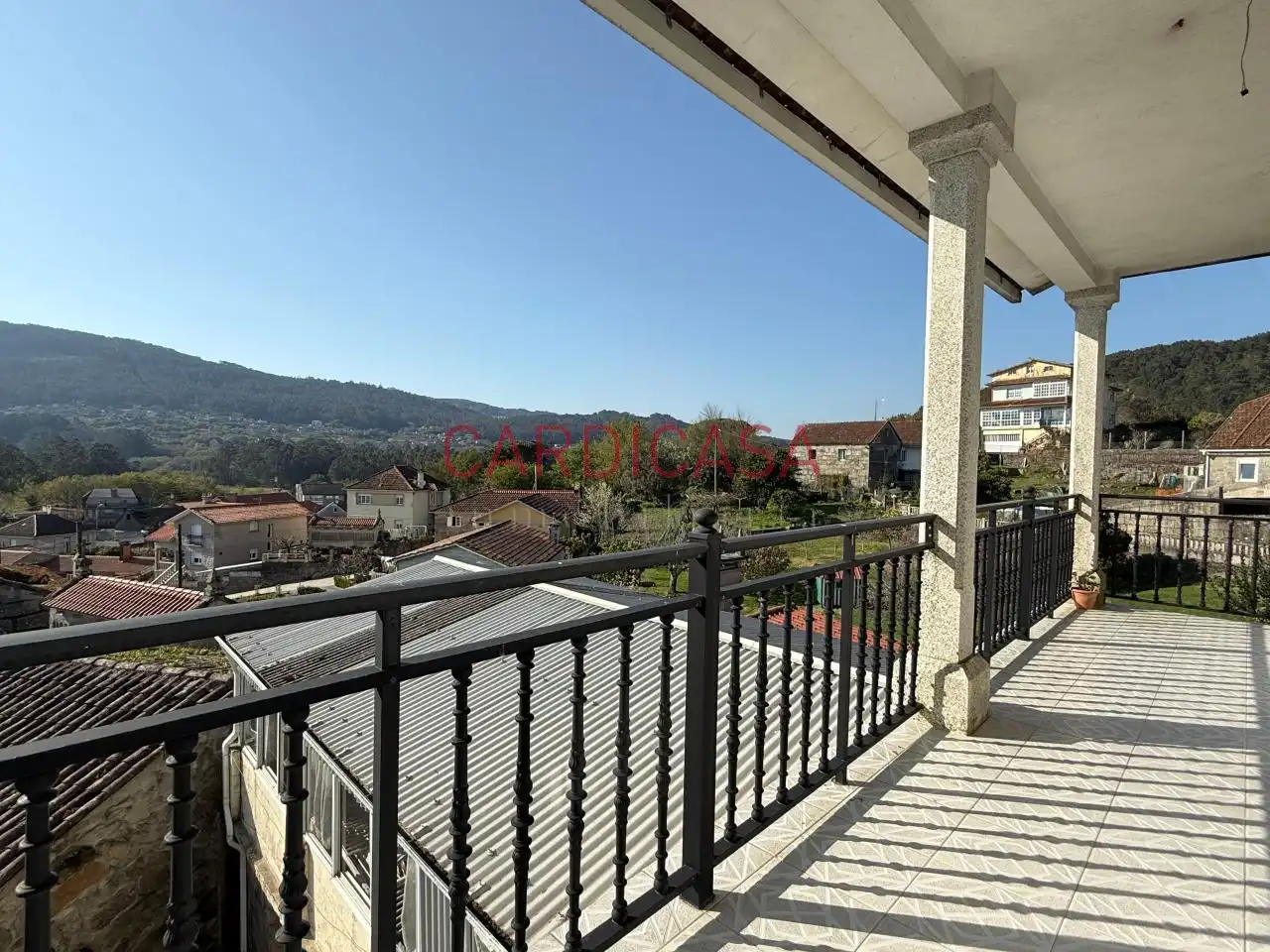 Vista exterior de Casa o xalet en venda en Vilaboa amb Calefacció, Jardí privat i Terrassa