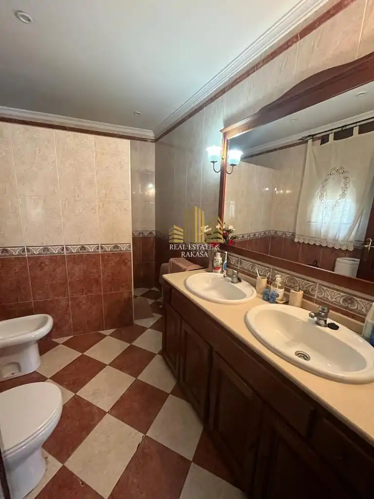 House for sale in Oromana, imagen 31