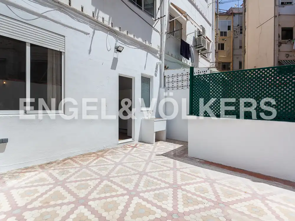 Terrace of Flat for rent in Valencia  with Heating, Parquet flooring and Terrace
