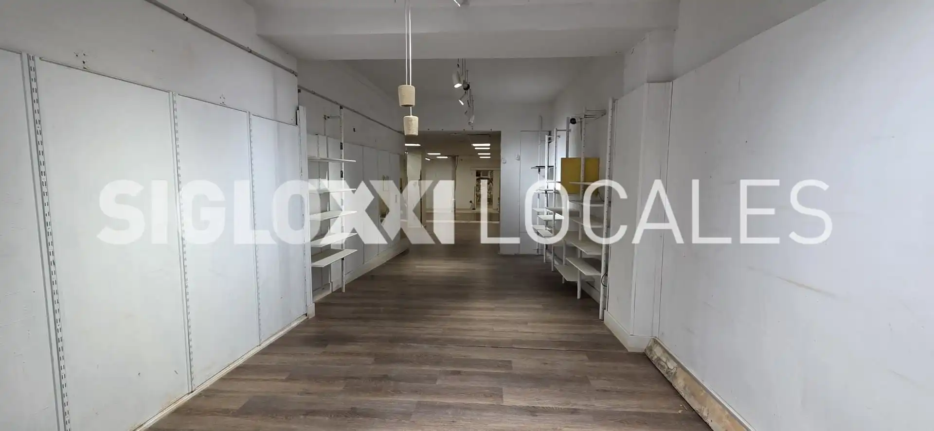 Local comercial en alquiler en SANT PERE MES ALT, imagen 2