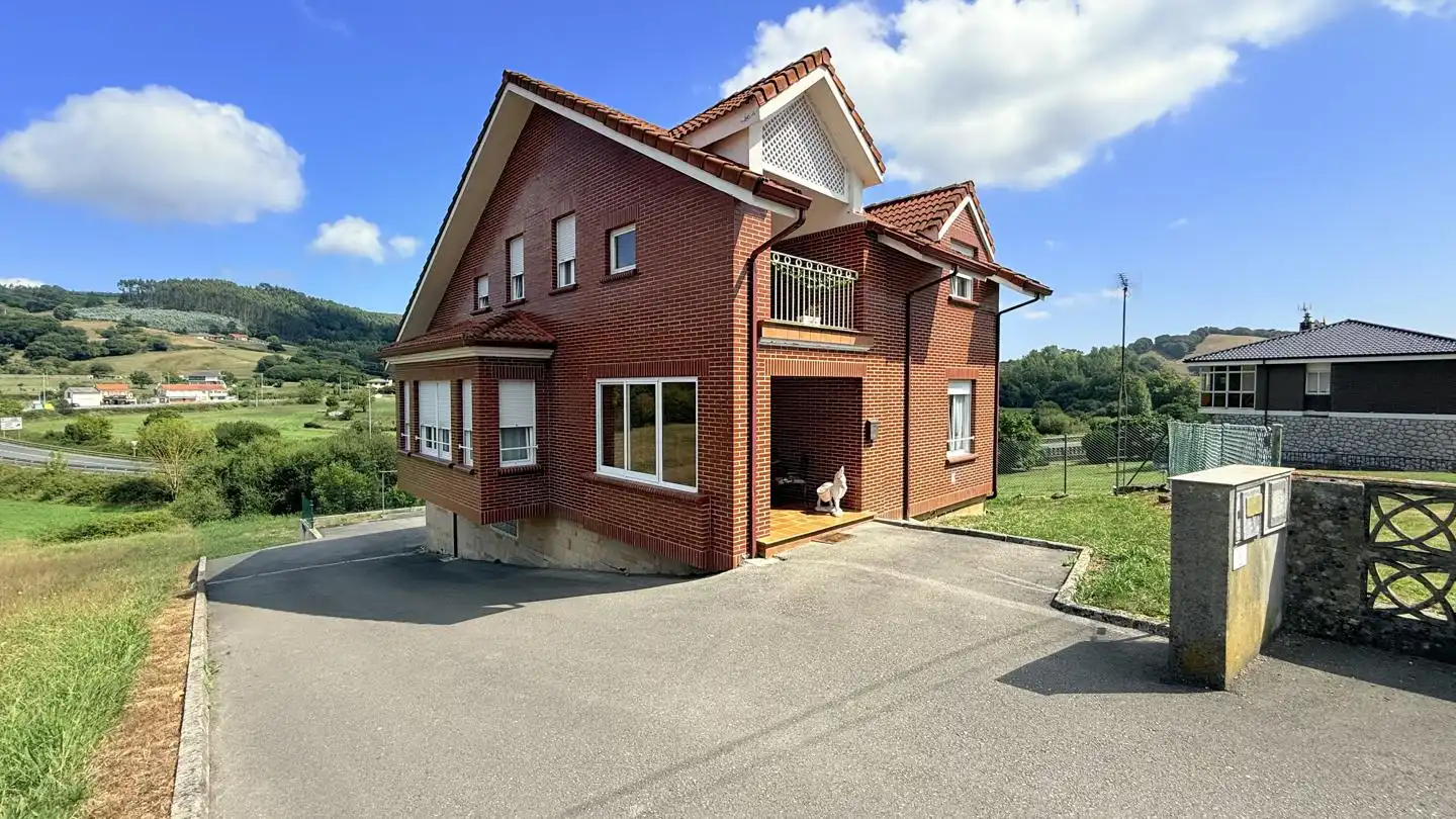 Casa amb jardí en venda a Bárcena de Cicero, imagen 9