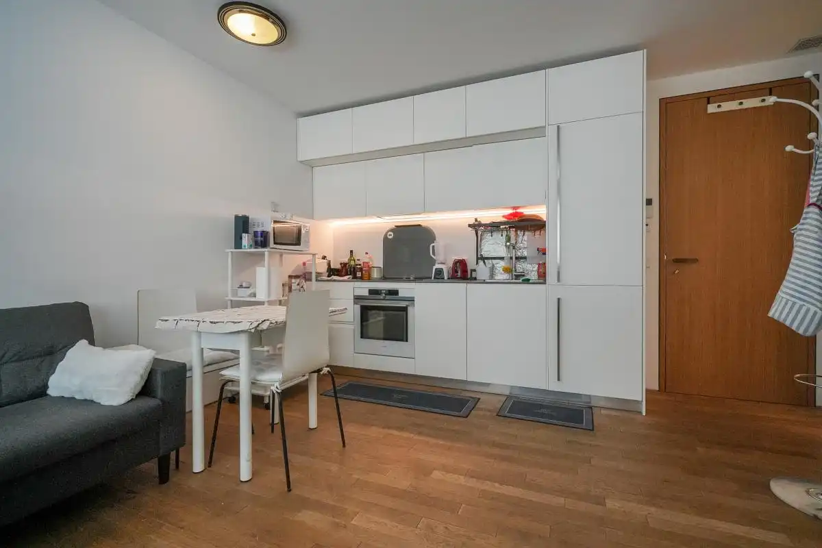 Cocina de Piso en venta en Madrid con Aire acondicionado, Calefacción y Jardín privado