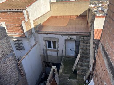 Casa con balcón en venta en Alameda