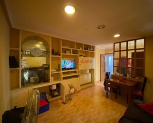 Sala d'estar de Pis en venda en  Madrid Capital amb Aire condicionat, Calefacció i Terrassa